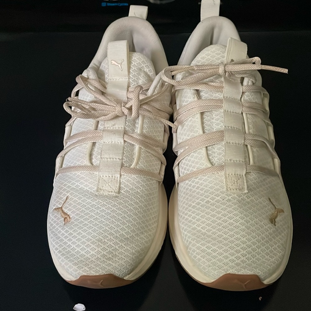 Puma White and Tan Sneakers with Textured Upper